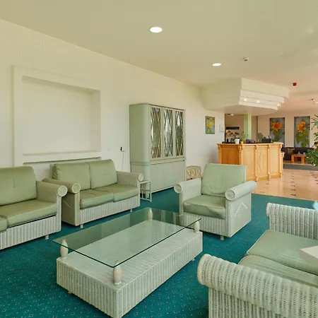 Trip Axxon Отель 4*