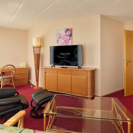 Axxon Hotel 4*